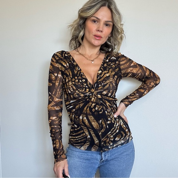 Fuzzi Print Top - Picture 4 of 11